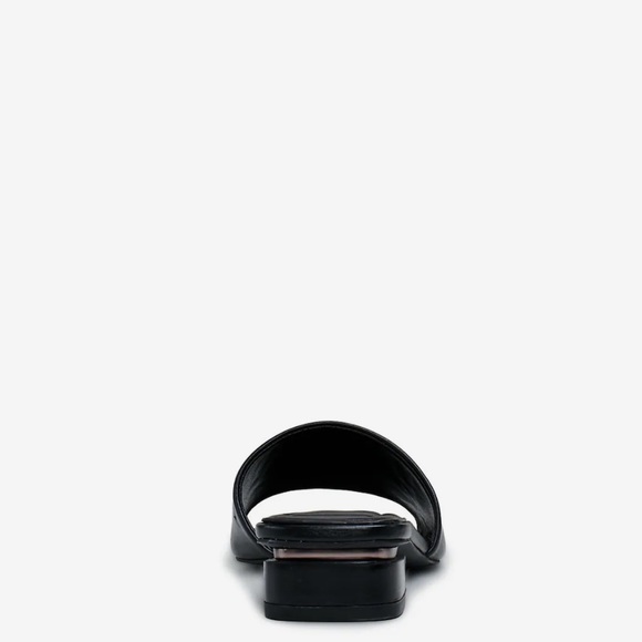 Vince Camuto Cheleah Slide Sandal - Picture 2 of 7